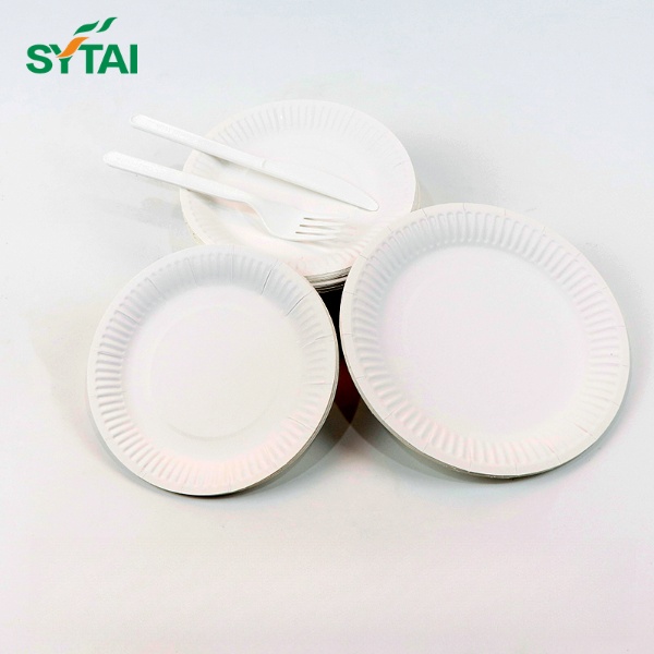 Platos de papel compostables a granel