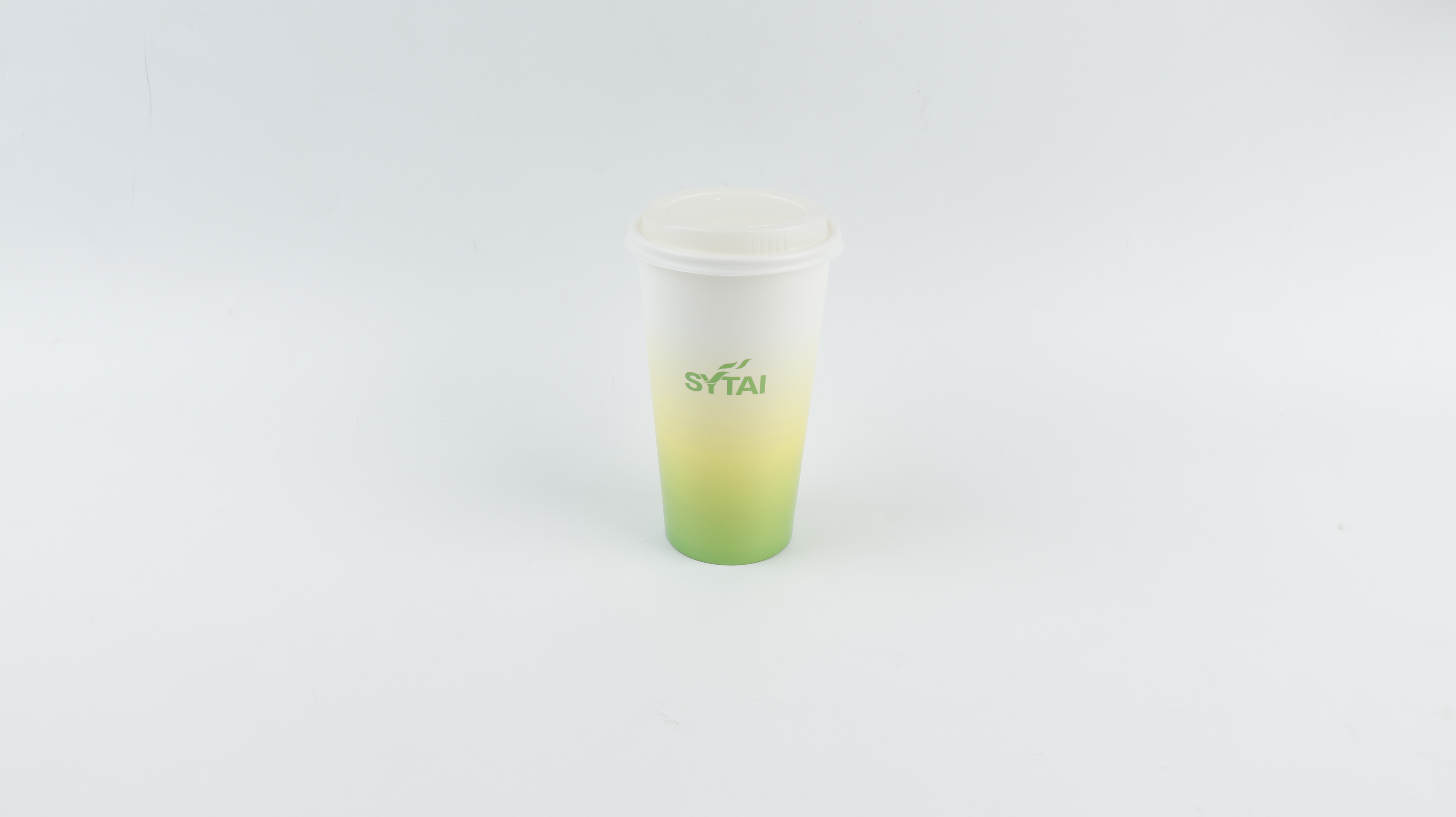 Vasos de papel de 20 oz para bebidas frías con tapa